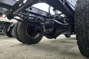 サムネイル: 平成24年　いすゞ　フォワード　４トンダンプ　コボレーン付（車検令和７年10月）