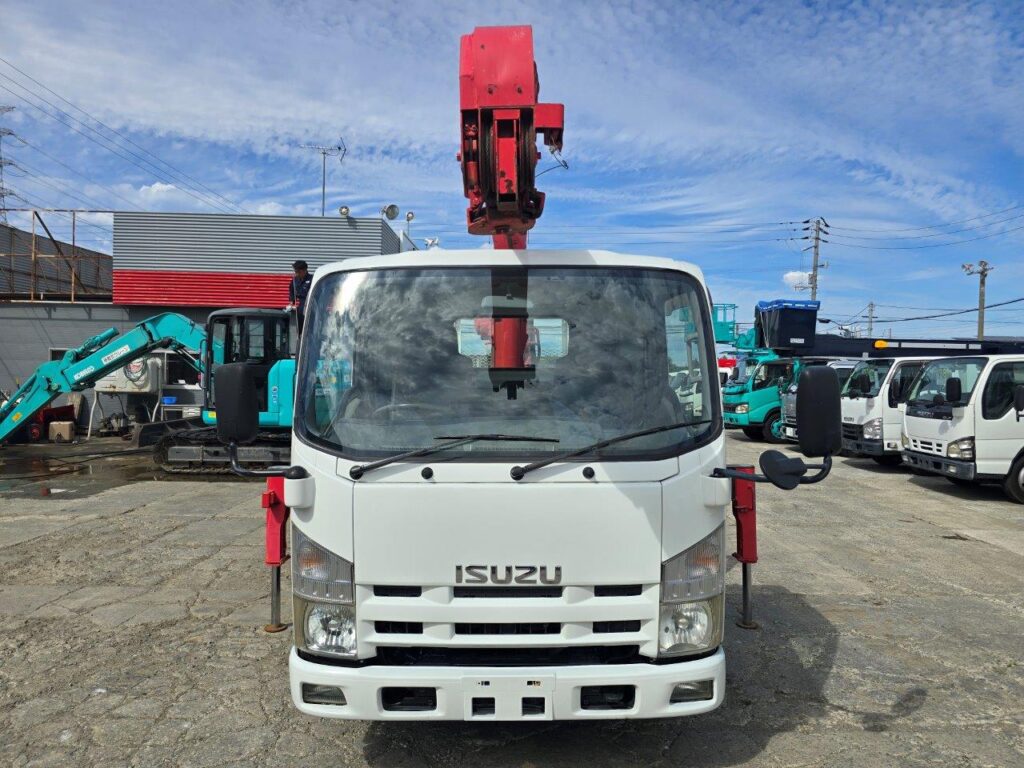 平成23年　いすゞ　エルフ　３トン４段クレーンロング　フックイン・ラジコン付（車検1年付）
