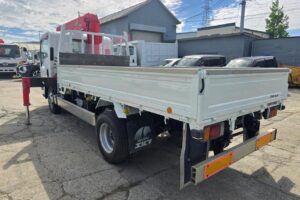 サムネイル: 平成23年　いすゞ　エルフ　３トン４段クレーンロング　フックイン・ラジコン付（車検1年付）
