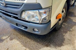 サムネイル: 平成２９年　日野　デュトロ　３トンアルミバン　４WD