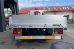 サムネイル: 平成22年　フォワード４トン４段クレーン　ラジコン　アルミアオリ　車検1年付