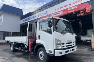 サムネイル: 平成22年　フォワード４トン４段クレーン　ラジコン　アルミアオリ　車検1年付