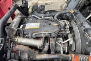 サムネイル: 平成22年　フォワード４トン４段クレーン　ラジコン　アルミアオリ　車検1年付