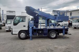 サムネイル: H19 エルフ 12ｍ 高所作業車　★フル装備　★タダノ ＡＴ－１２１ＴＧ　★5ＭＴ