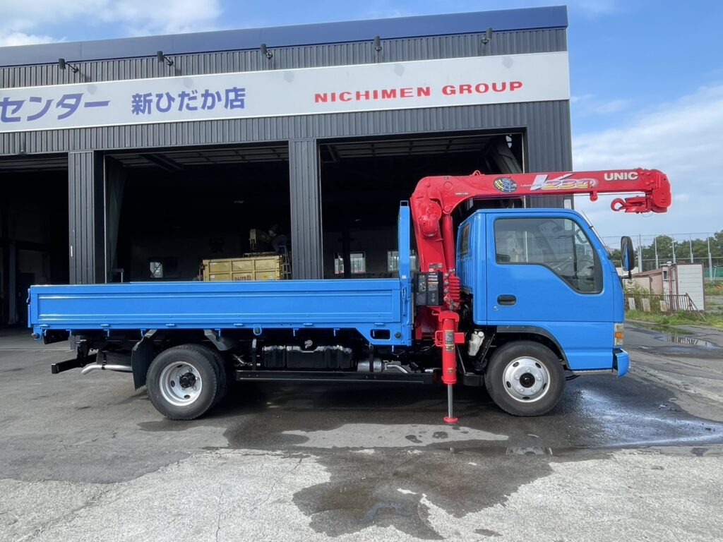 平成15年　エルフ２トン３段クレーンロング　全塗装済み　車検１年付　フル装備