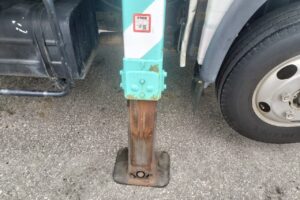 サムネイル: H19 デュトロ12ｍ高所作業車　★フル装備　★5ＭＴ　★アイチ ＳＳ－１２Ａ