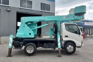 サムネイル: H19 デュトロ12ｍ高所作業車　★フル装備　★5ＭＴ　★アイチ ＳＳ－１２Ａ