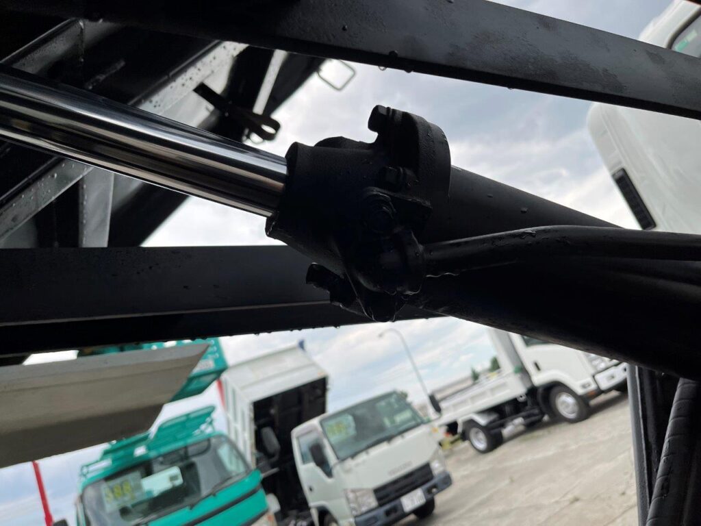 平成26年　フォワード　４トン深ダンプ　土砂禁（車検令和8年6月）