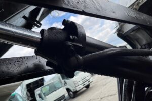 サムネイル: 平成24年　いすゞ　フォワード　４トンダンプ　電動コボレーン付（車検令和7年12月）