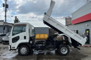 サムネイル: 平成24年　いすゞ　フォワード　４トンダンプ　電動コボレーン付（車検令和7年12月）
