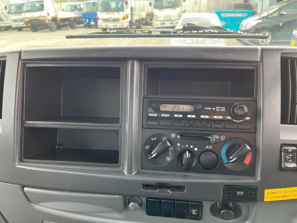 平成24年　いすゞ　フォワード　４トンダンプ　電動コボレーン付（車検令和7年12月）