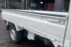 サムネイル: 平成20年　スズキ　キャリイ軽トラック　車検令和9年2月　切替４WD　パワステ