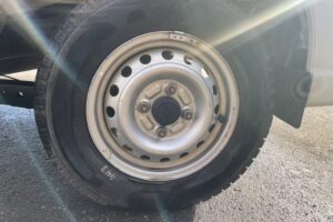 サムネイル: 平成31年　ダイハツ　ハイゼットカーゴ４WD　車検2年付　アイドリングストップ