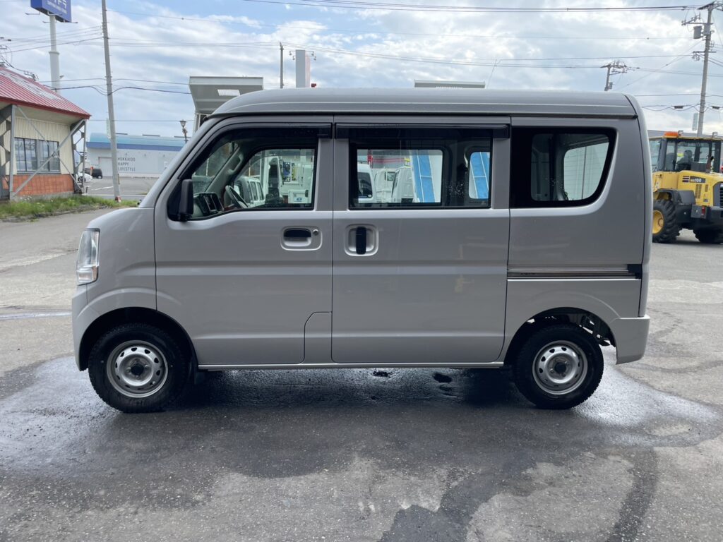 平成30年　スズキエブリイ　４WD　車検2年付　オートマ