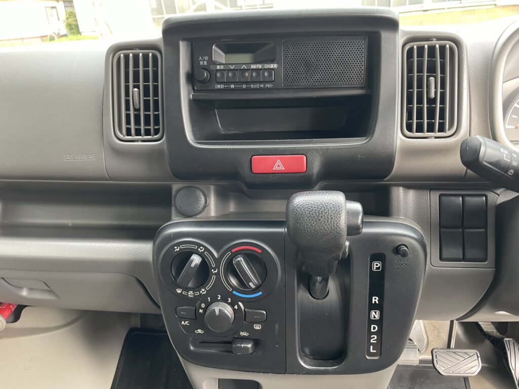 平成30年　スズキエブリイ　４WD　車検2年付　オートマ