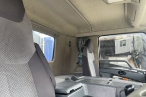 サムネイル: 平成22年　三菱　スーパーグレート　大型4段クレーン付きセルフ　ラジコン　車検令和8年6月　