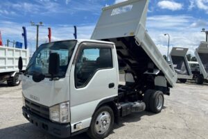 平成24年　いすゞ　エルフ　２トンダンプ　３方開き・コボレーン付・小型貨物（4ナンバー）（車検1年付）