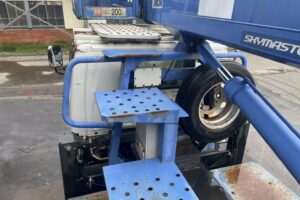 サムネイル: 平成26年　エルフ12M高所作業車　スチールバケット　車検2年付
