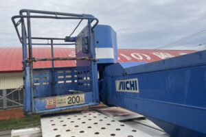 サムネイル: 平成26年　エルフ12M高所作業車　スチールバケット　車検2年付