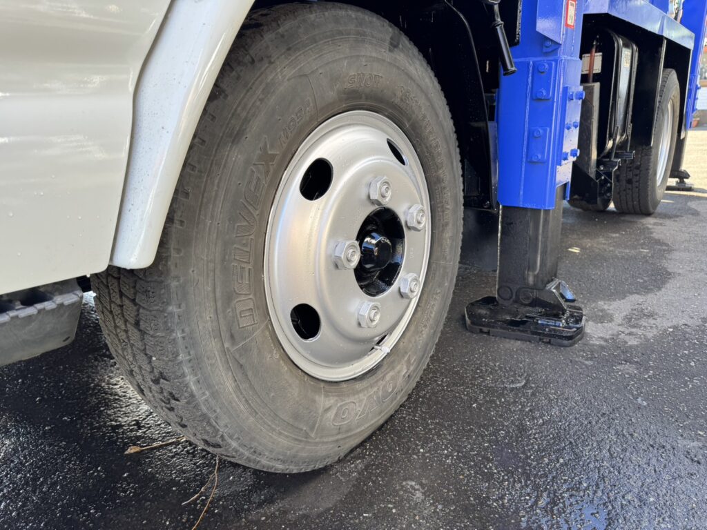 平成26年　エルフ12M高所作業車　スチールバケット　車検2年付