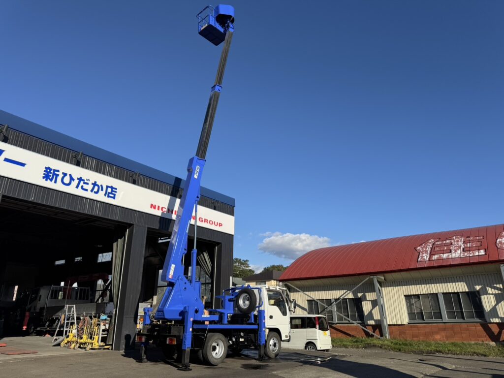 平成26年　エルフ12M高所作業車　スチールバケット　車検2年付