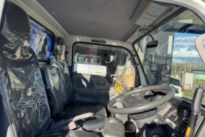 サムネイル: 平成26年　エルフ12M高所作業車　スチールバケット　車検2年付