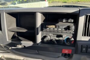 サムネイル: 平成26年　エルフ12M高所作業車　スチールバケット　車検2年付