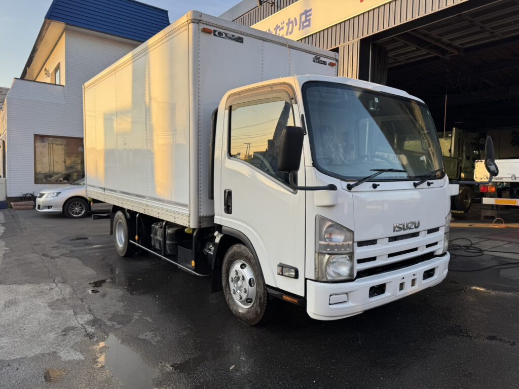 平成20年　エルフ 4トンパネルワイドロング　サイドドア　ラッシングレール1段　車検1年付
