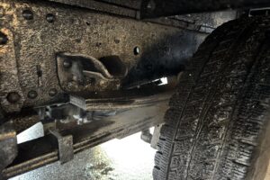 サムネイル: 平成20年　エルフ 4トンパネルワイドロング　サイドドア　ラッシングレール1段　車検1年付