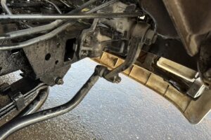 サムネイル: 平成20年　エルフ 4トンパネルワイドロング　サイドドア　ラッシングレール1段　車検1年付