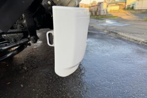 サムネイル: 平成20年　エルフ 4トンパネルワイドロング　サイドドア　ラッシングレール1段　車検1年付
