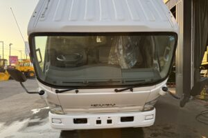 サムネイル: 平成20年　エルフ 4トンパネルワイドロング　サイドドア　ラッシングレール1段　車検1年付