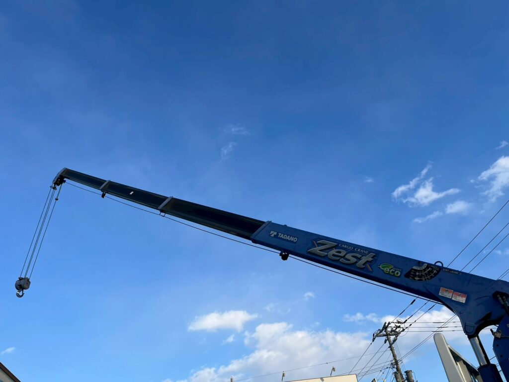 ◆平成23年　いすゞ　フォワード４トン４段クレーンロング　◆ラジコン　◆（車検１年付）◆荷台内寸560ｃｍ×216ｃｍ～在庫確認は北見店へ℡0157-57-7166～