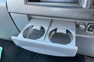 サムネイル: ◆平成23年　いすゞ　フォワード４トン４段クレーンロング　◆ラジコン　◆（車検１年付）◆荷台内寸560ｃｍ×216ｃｍ～在庫確認は北見店へ℡0157-57-7166～