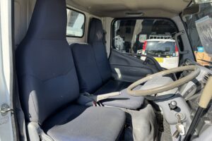 サムネイル: 平成22年　キャンター14.5M高所作業車　FRPバケット　上物アイチ　全塗装済み　車検2年付