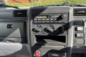 サムネイル: 平成22年　キャンター14.5M高所作業車　FRPバケット　上物アイチ　全塗装済み　車検2年付