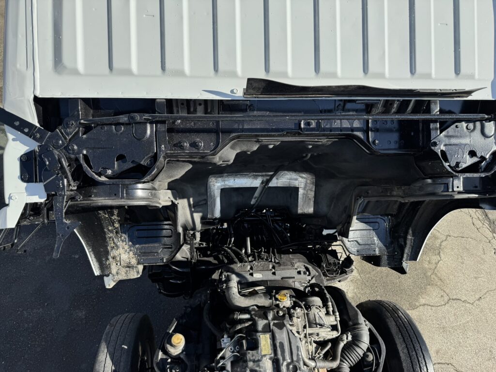 平成22年　キャンター14.5M高所作業車　FRPバケット　上物アイチ　全塗装済み　車検2年付