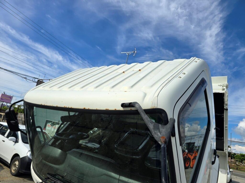 平成25年　日野　レンジャー　４トンダンプ　電動コボレーン付（車検令和７年11月）
