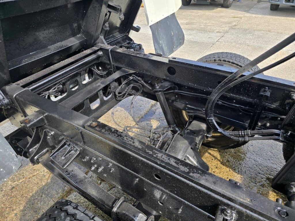 平成25年　日野　レンジャー　４トンダンプ　電動コボレーン付（車検令和７年11月）
