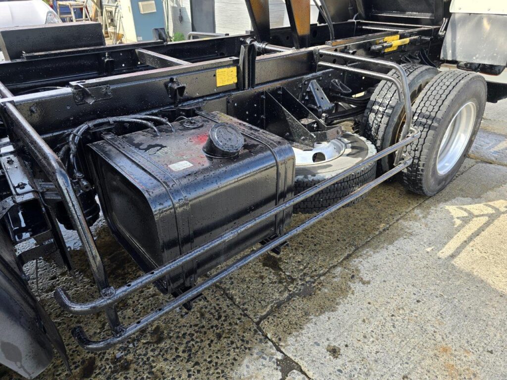 平成25年　日野　レンジャー　４トンダンプ　電動コボレーン付（車検令和７年11月）