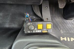サムネイル: 平成25年　日野　レンジャー　４トンダンプ　電動コボレーン付（車検令和７年11月）