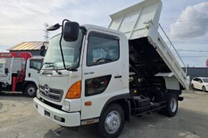 平成25年　日野　レンジャー　４トンダンプ　電動コボレーン付（車検令和７年11月）