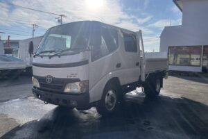 平成18年　ダイナ2トンWキャブ パワーゲート付き4WD 全塗装済み　車検令和7年11月