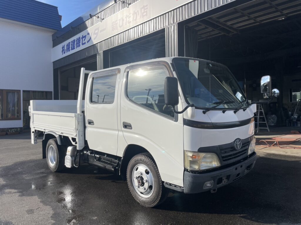 平成18年　ダイナ2トンWキャブ パワーゲート付き4WD 全塗装済み　車検令和7年11月