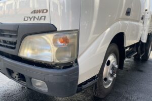 サムネイル: 平成18年　ダイナ2トンWキャブ パワーゲート付き4WD 全塗装済み　車検令和7年11月
