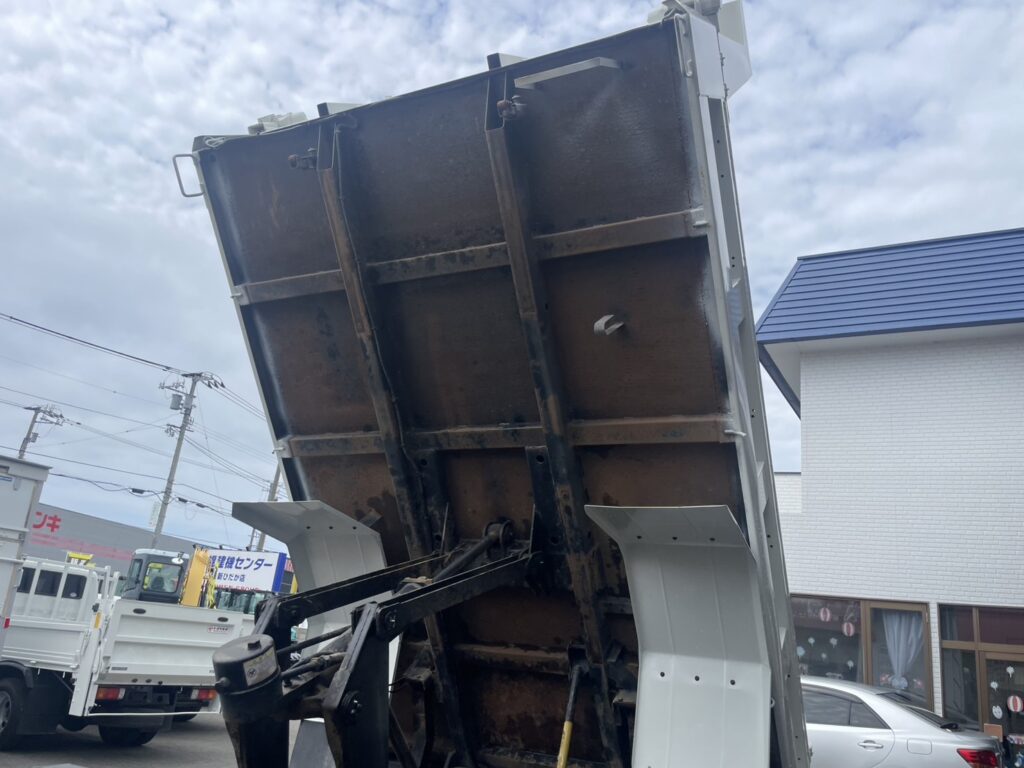 平成28年　フォワード４トンLゲートダンプ　極東開発　電動コボレーン　車検1年付