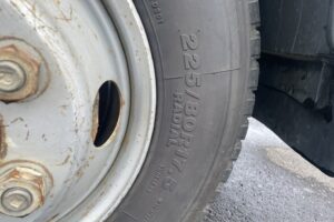 サムネイル: 平成28年　フォワード４トンLゲートダンプ　極東開発　電動コボレーン　車検1年付