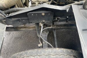 サムネイル: 平成28年　フォワード４トンLゲートダンプ　極東開発　電動コボレーン　車検1年付