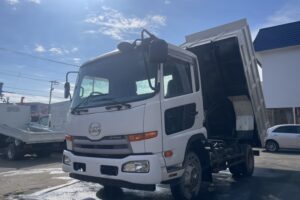 サムネイル: 平成22年　コンドル４トン深ダンプ　土砂禁　極東開発　車検令和8年7月