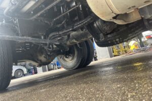 サムネイル: 平成22年　コンドル４トン深ダンプ　土砂禁　極東開発　車検令和8年7月